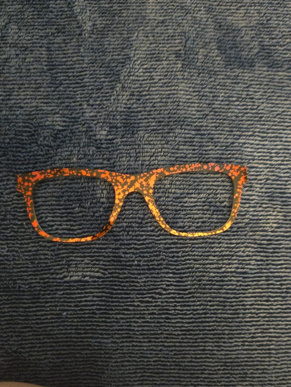 Crimson Splatter Glasses Topper